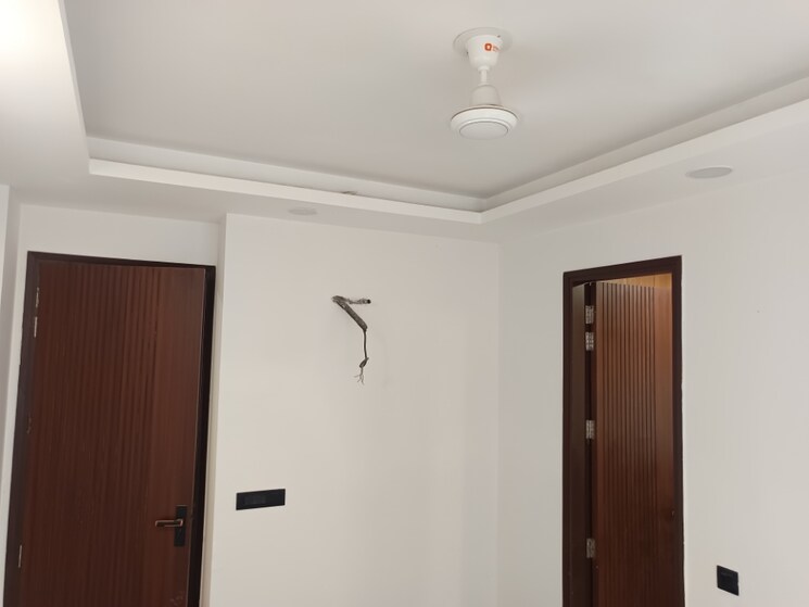 Room, patel nagar 2 Bedroom 1000 Sq.Ft. Builder Floor In Patel Nagar Delhi 9043004