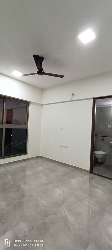 Bedroom in 2 BHK Apartment at Sheth Irene, Malad West – for Rent