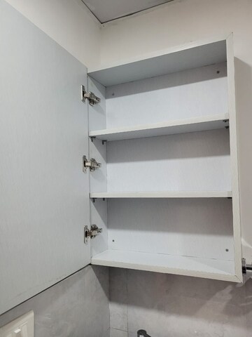 Furnished Amenities in 2 BHK Apartment at Suncity Avenue 76, Sector 76 – for Rent