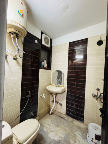 Bathroom in 2 BHK Builder Floor at Neb Sarai – for Rent