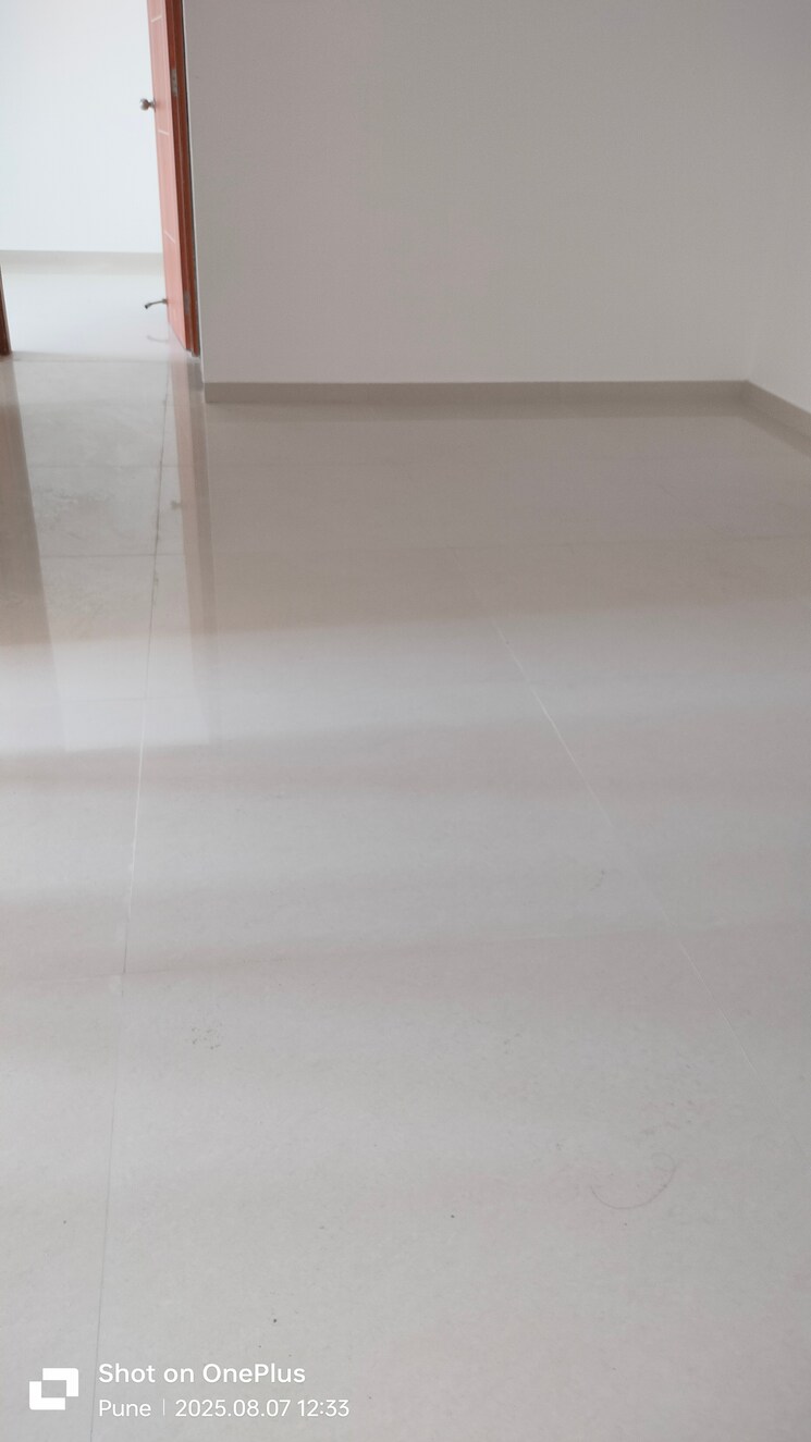 Room, ng-vrundavan 2 Bedroom 800 Sq.Ft. Apartment In Vishrantwadi Pune 9043039