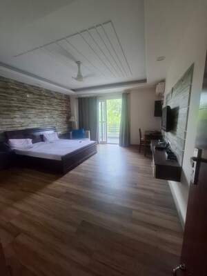 Kitchen in 4 BHK Builder Floor at Malibu Shopping Arcade, Sector 47 – for Sale