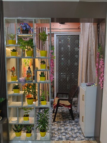  2 BHK Apartment at Landcraft Golf Links, Pandav Nagar – for Sale
