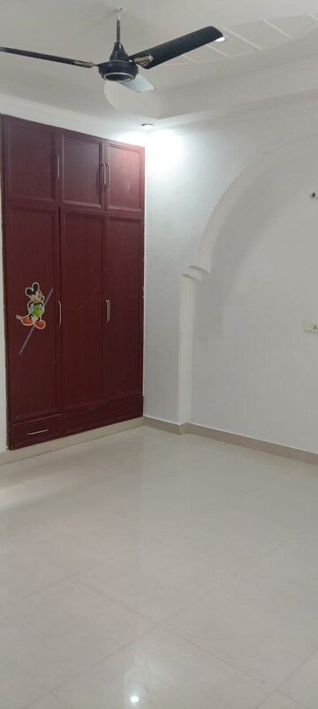 5 BHK Independent House For Rent in RWA Apartments Sector 50, Sector 50