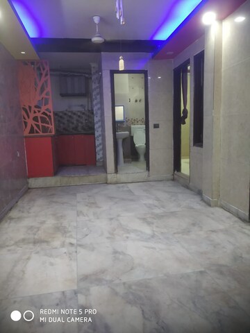 2 BHK Builder Floor For Rent in Govindpuri