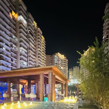 2 BHK Apartment For Rent in Ace Divino, Aimnabad