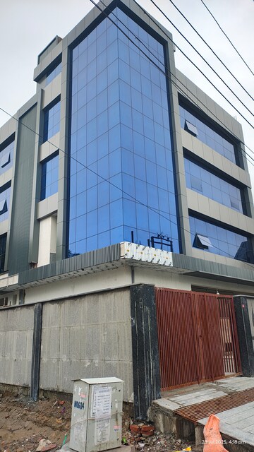  Warehouse For Rent in Sector 80