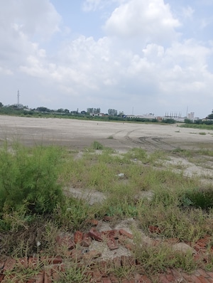  Plot For Sale in Ajhai Khurd