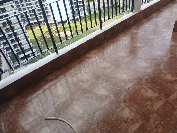 Balcony, pareena-the-elite-residences 3 Bedroom 2173 Sq.Ft. Apartment In Sector 99 Gurgaon 9043252