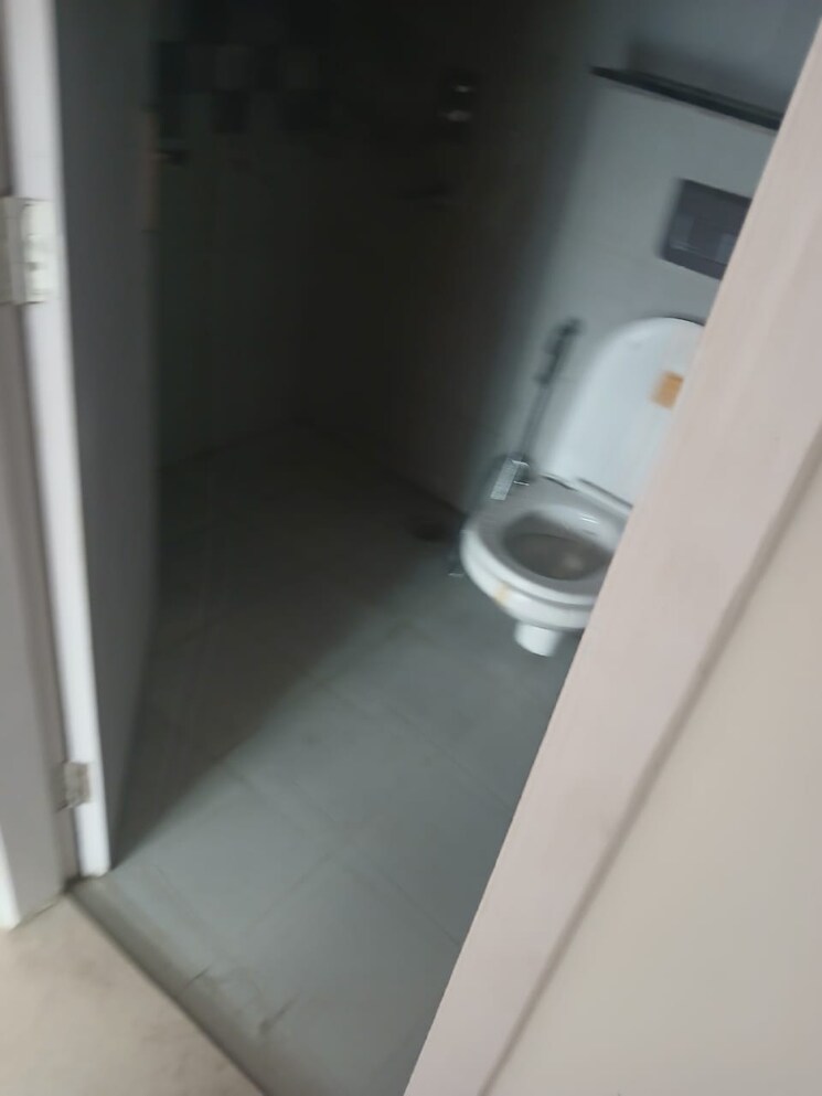 Bathroom, pareena-the-elite-residences 3 Bedroom 2173 Sq.Ft. Apartment In Sector 99 Gurgaon 9043252