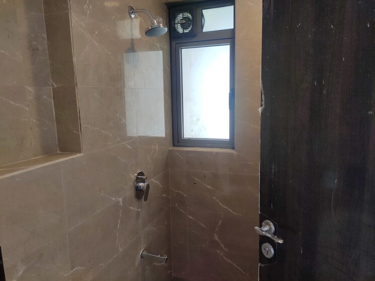 Bathroom, the-park-residency-andheri 3 Bedroom 1050 Sq.Ft. Apartment In Andheri West Mumbai 9043198