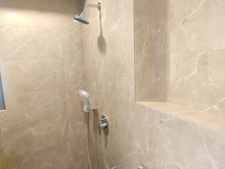 Bathroom, the-park-residency-andheri 3 Bedroom 1050 Sq.Ft. Apartment In Andheri West Mumbai 9043198