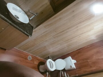 Attached Bathroom in 2 BHK Apartment at Ansal Sushant Apartments, Sushant Lok I – for Rent