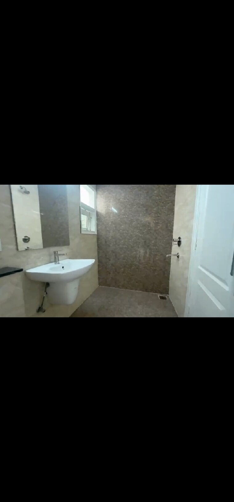Bathroom, omaxe-new-chandigarh 3 Bedroom 1725 Sq.Ft. Builder Floor In North Mullanpur Chandigarh 9043350