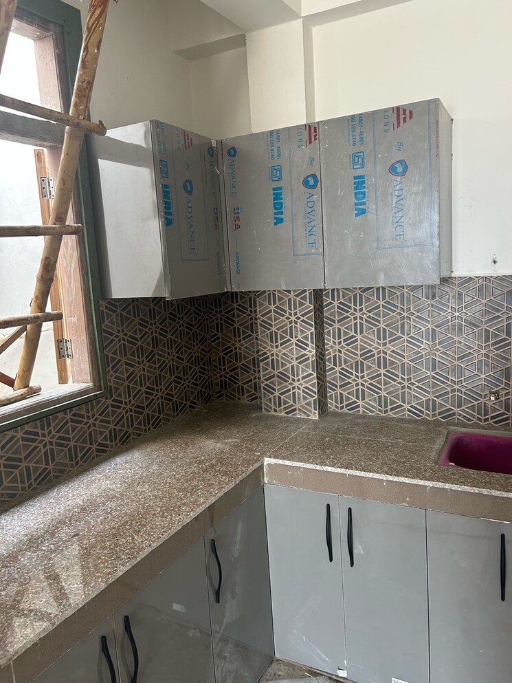 Kitchen, sarita vihar 1 Bedroom 480 Sq.Ft. Apartment In Sarita Vihar Delhi 9043330