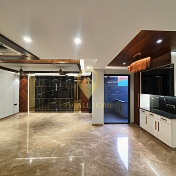 Living Room in 3.5 BHK Apartment at Ambience Island, Sector 24 – for Rent