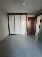 4 BHK 235 Sq.Yd. Apartment in Lucky Properties