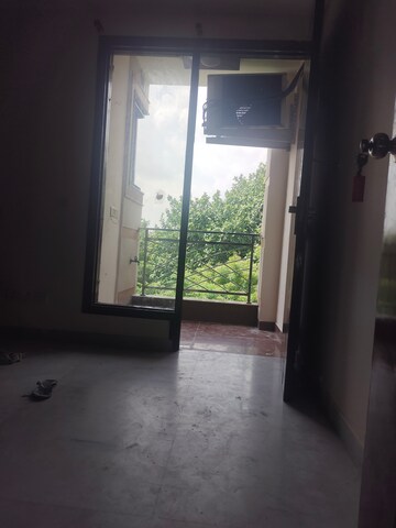 Room in 2 BHK Builder Floor at Lajpat Nagar 4 – for Rent
