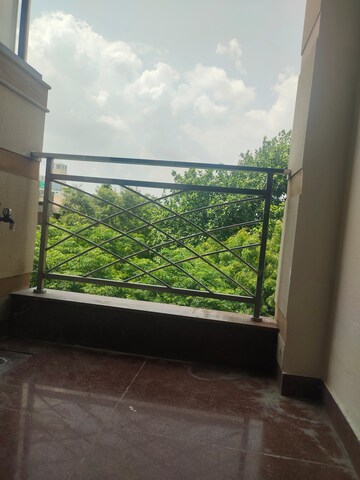 Balcony in 2 BHK Builder Floor at Lajpat Nagar 4 – for Rent