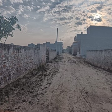  Plot – Exterior View View at Kamta - for Sale