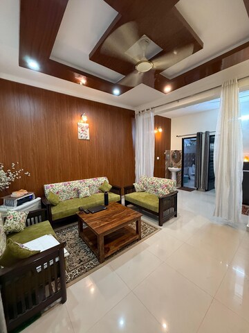 Living Room in 3 BHK Builder Floor at Golden Arcadia Hillocks, Danion Ka Danda – for Rent
