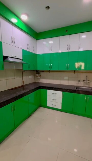 Kitchen in 2.5 BHK Apartment at Panchsheel Greens, Sector 16 Greater Noida – for Sale
