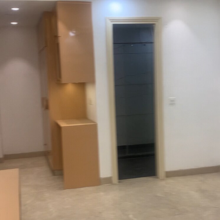 Room, rohini sector 23 4 Bedroom 2500 Sq.Ft. Builder Floor In Rohini Sector 23 Delhi 9043494