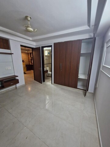 4 BHK Builder Floor For Sale in Kirti Nagar