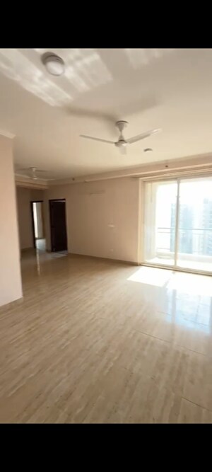 Building Lobby in 3 BHK Apartment at Amrapali Golf Homes, Sector 4 Greater Noida – for Sale