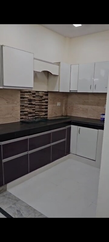 Kitchen in 2 BHK Builder Floor at Lajpat Nagar – for Rent