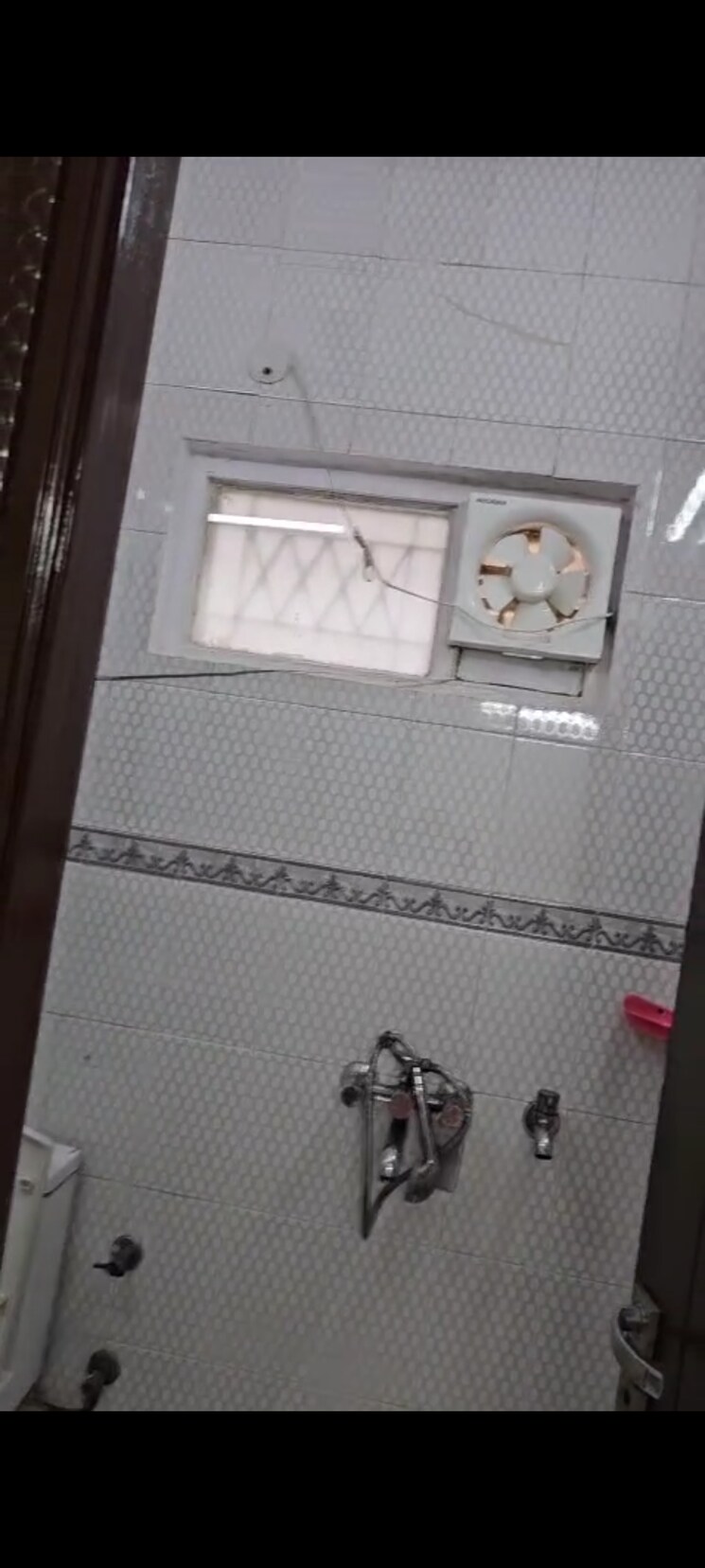 undefined, lajpat nagar 2 Bedroom 900 Sq.Ft. Builder Floor In Lajpat Nagar Delhi 9043510