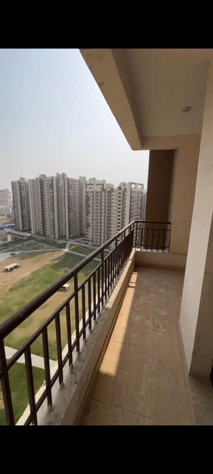 Balcony, amrapali-golf-homes 3 Bedroom 1595 Sq.Ft. Apartment In Sector 4 Greater Noida Greater Noida 9043550