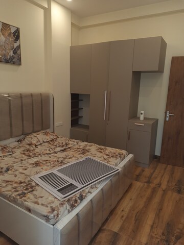 2 BHK Apartment For Rent in AIG Park Avenue, Sector 4 Greater Noida