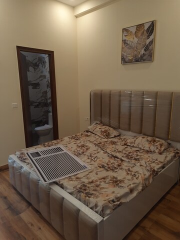 Staircase in 2 BHK Apartment at AIG Park Avenue, Sector 4 Greater Noida – for Rent