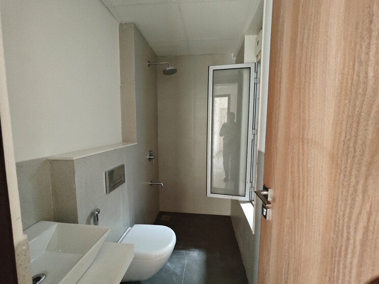 Attached Bathroom, piramal-vaikunth 2 Bedroom 811 Sq.Ft. Apartment In Balkum Pada Thane 9043537