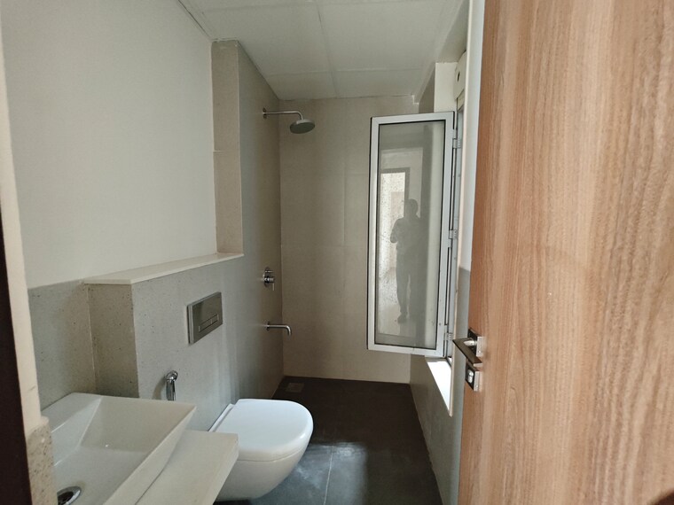 Attached Bathroom, piramal-vaikunth 2 Bedroom 811 Sq.Ft. Apartment In Balkum Pada Thane 9043537