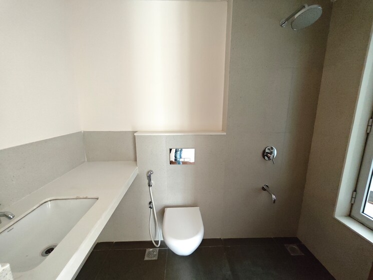 Bathroom, piramal-vaikunth 2 Bedroom 811 Sq.Ft. Apartment In Balkum Pada Thane 9043537