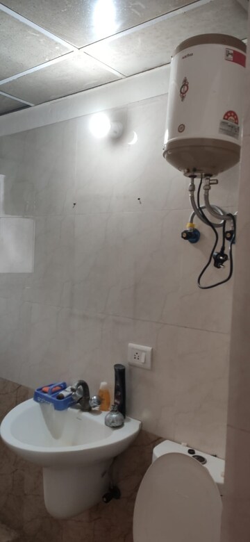 Bathroom in 3 BHK Apartment at Rani Aakriti Shantiniketan, Sector 143 – for Rent