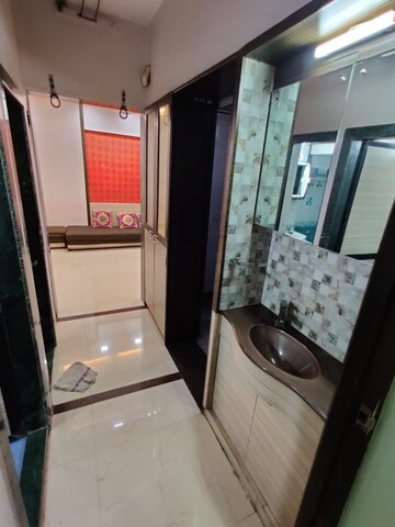 Living Room in 1 BHK Apartment at Andheri East – for Rent