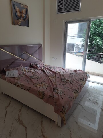 Staircase in 2 BHK Apartment at Sector 49 – for Sale