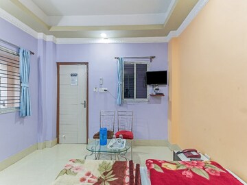 Bedroom in 1 RK Apartment at Karol Bagh – for Rent