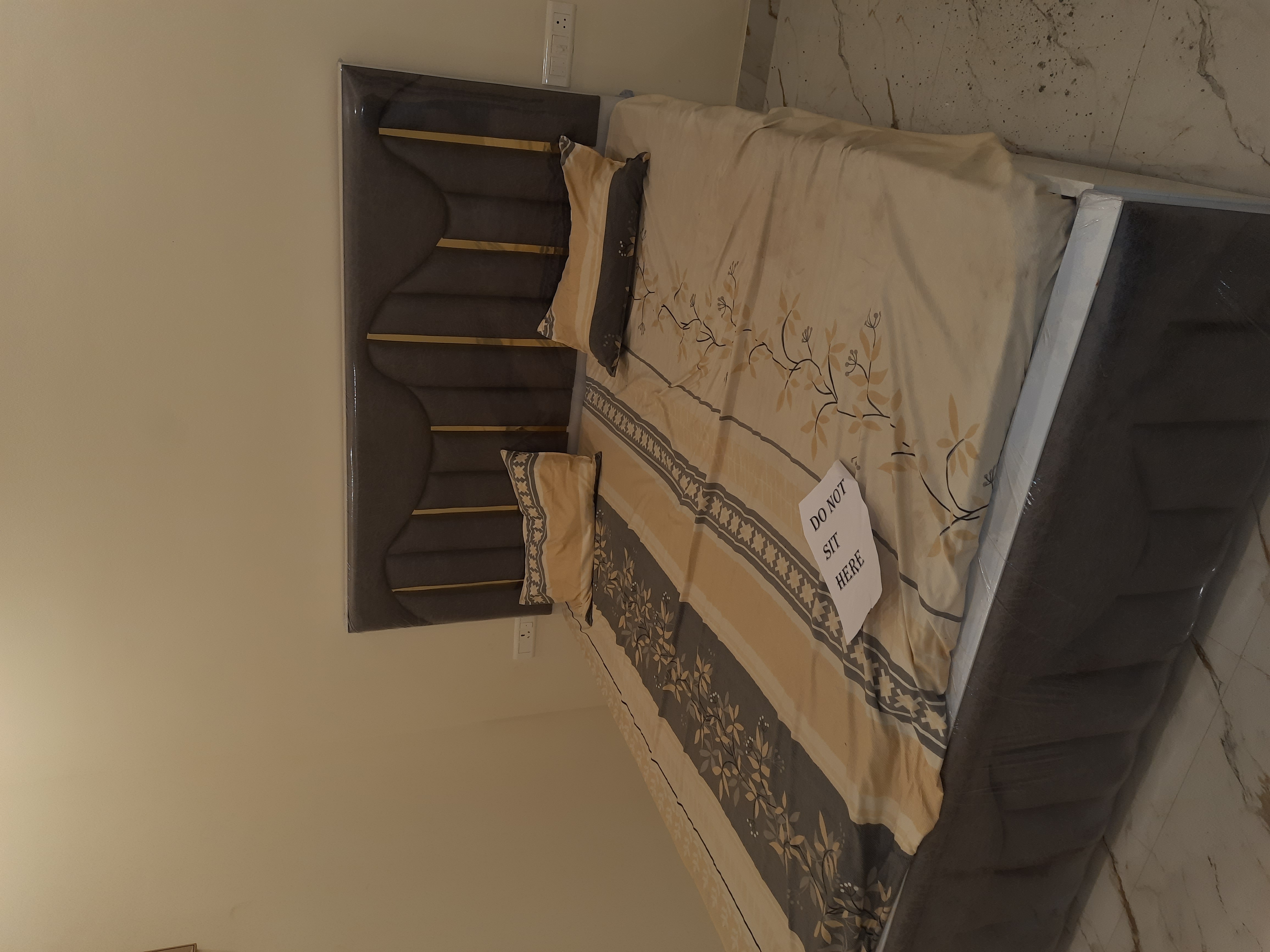 2 BHK Apartment For Sale in Parit Vatika Sector 49