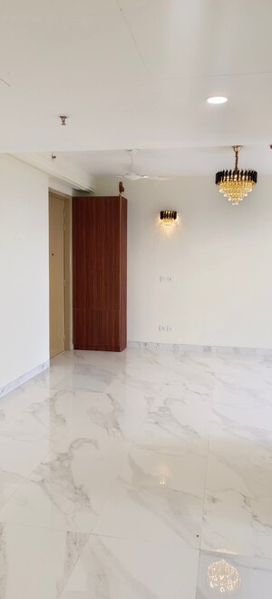 Room in 3 BHK Apartment at M3M Sky City, Sector 65 – for Sale