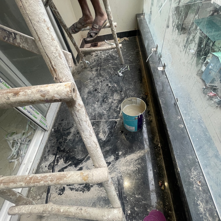 Balcony, rohini sector 24 3 Bedroom 1100 Sq.Ft. Builder Floor In Rohini Sector 24 Delhi 9044090