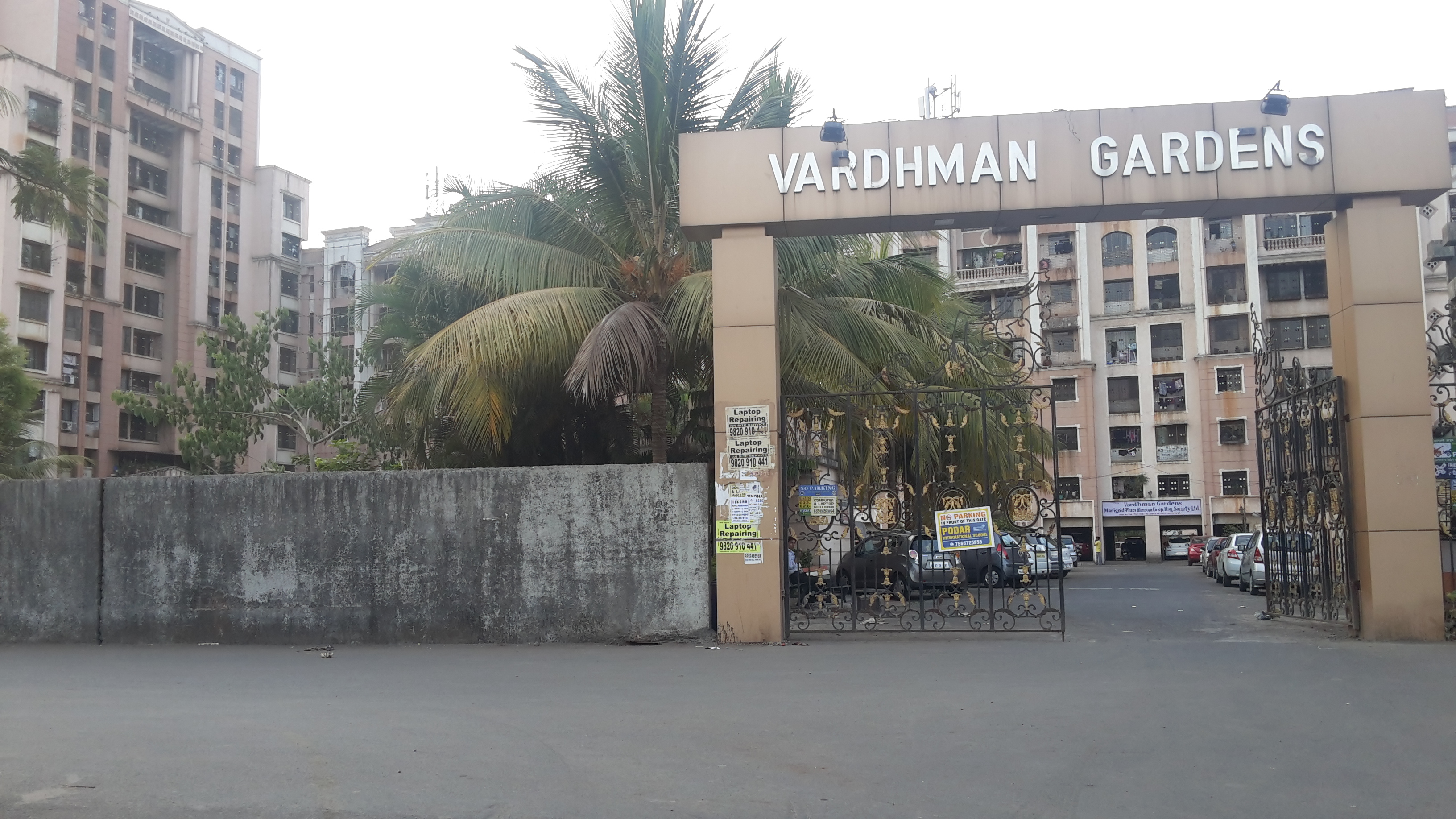 1 BHK + Extra Room Apartment For Rent in Vardhman Gardens