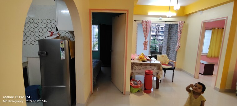 Living Room, realtech-maya 3 Bedroom 1242 Sq.Ft. Apartment In Rajarhat Kolkata 9044164