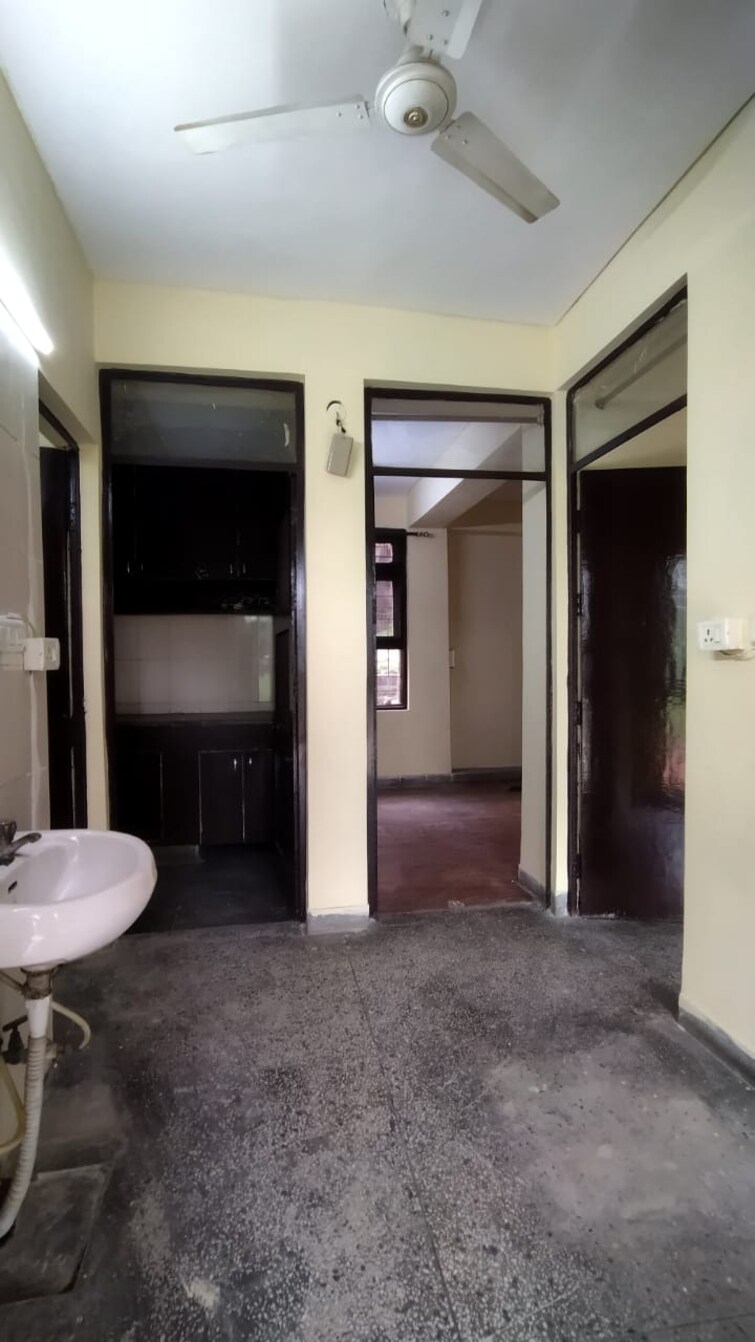 Living Room, sarita vihar 1 Bedroom 516 Sq.Ft. Apartment In Sarita Vihar Delhi 9044169