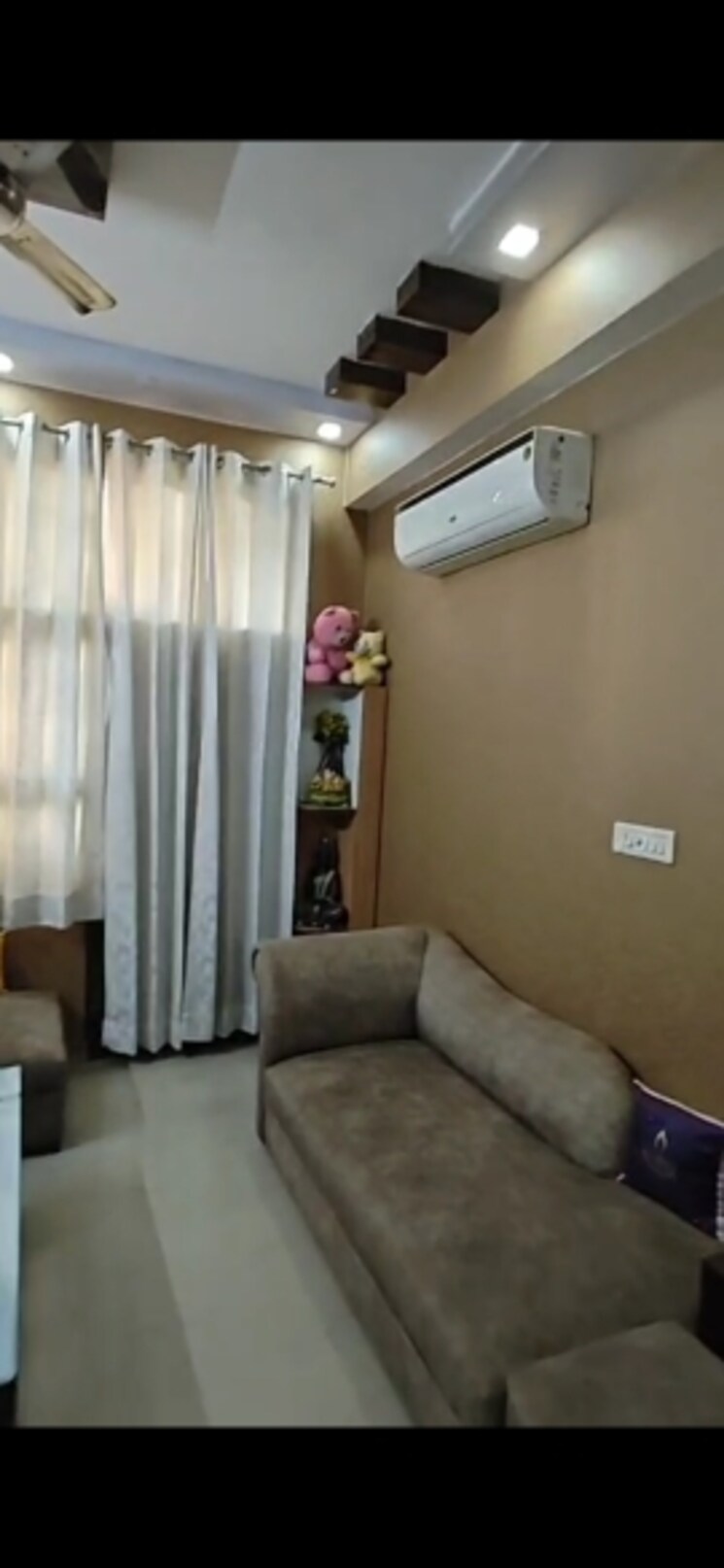 Living Room, srs-residency 3.5 Bedroom 1845 Sq.Ft. Apartment In Sector 88 Faridabad 9044172