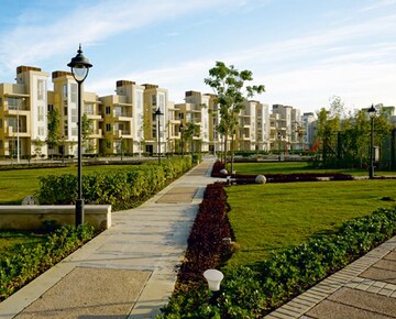 3 BHK Apartment – Garden View at BPTP Parkland Pride, Sector 77 - for Rent