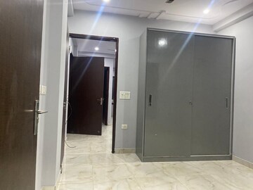 Building Lobby in 2 BHK Builder Floor at Sector 28 – for Rent